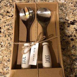 Rae Dunn Toss & Serve